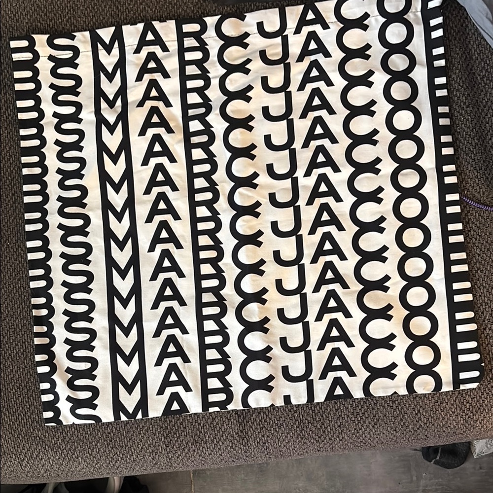 Marc Jacobs Black and White DUST BAG